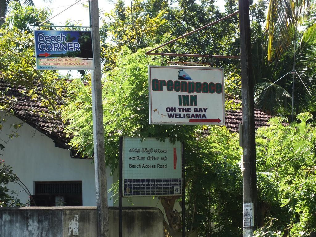 Beach Corner Hotel Weligama Esterno foto